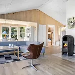 Ephra - 150m From The Sea By Interhome *