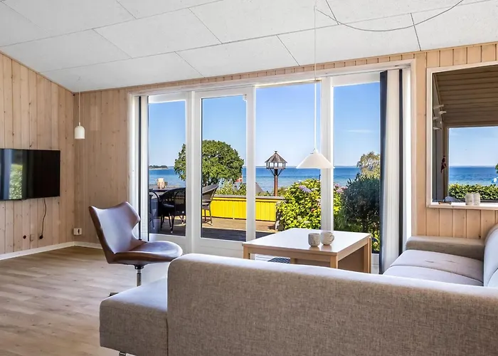 Ephra - 150m From The Sea By Interhome בית נופש *